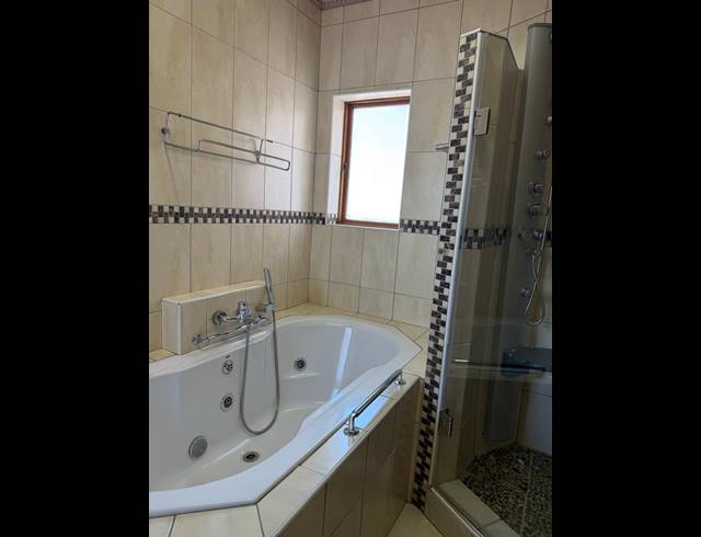 4 BEDROOM HOUSE FOR SALE IN BIRDWOOD ESTATE